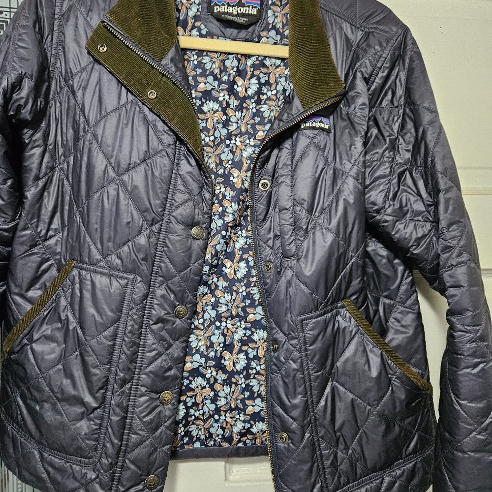 Patagonia navy blue rain jacket